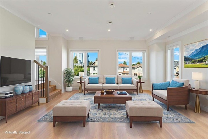 Photo 3 at 4856 Slocan Street, Collingwood VE, Vancouver East