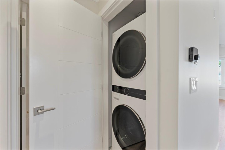 Photo 18 at 4856 Slocan Street, Collingwood VE, Vancouver East