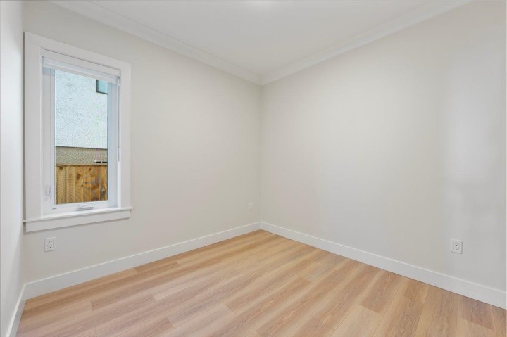 Photo 37 at 4856 Slocan Street, Collingwood VE, Vancouver East