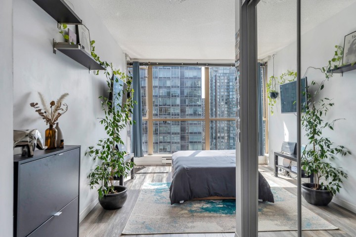 Photo 12 at 1405 - 822 Homer Street, Downtown VW, Vancouver West