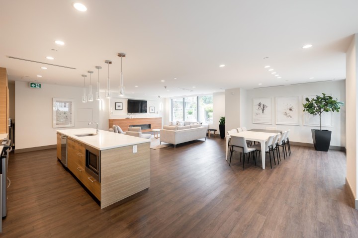 Photo 21 at 906 - 3557 Sawmill Crescent, South Marine, Vancouver East