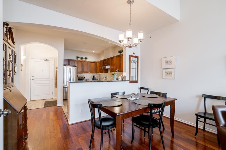 Photo 12 at 402 - 2175 Salal Drive, Kitsilano, Vancouver West