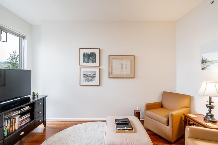 Photo 22 at 402 - 2175 Salal Drive, Kitsilano, Vancouver West