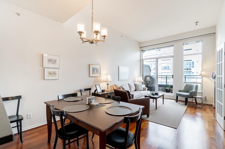 Photo 11 at 402 - 2175 Salal Drive, Kitsilano, Vancouver West