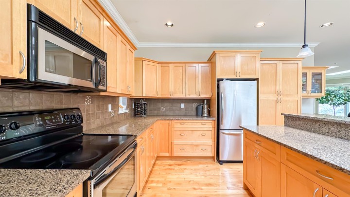 Photo 12 at 158 Stonegate Drive, Furry Creek, West Vancouver