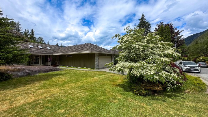 Photo 7 at 158 Stonegate Drive, Furry Creek, West Vancouver