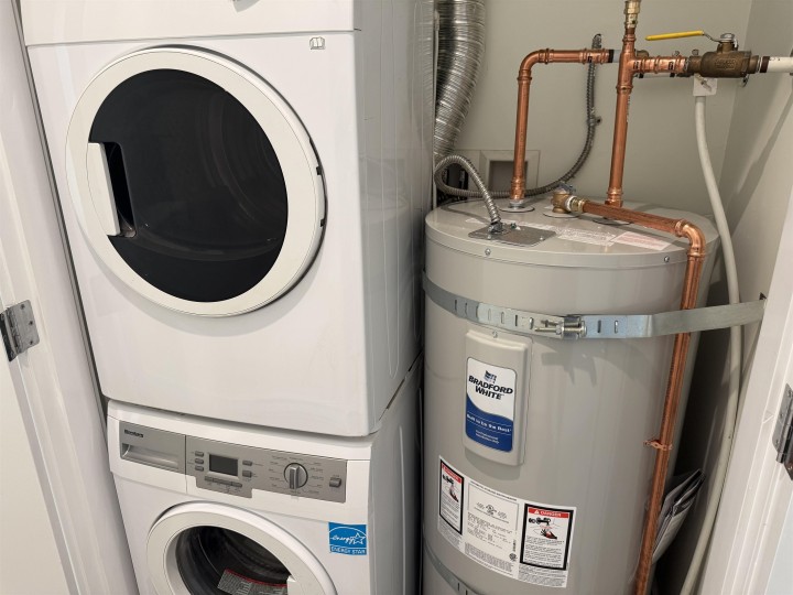 Photo 18 at 208 - 626 Alexander Street, Strathcona, Vancouver East