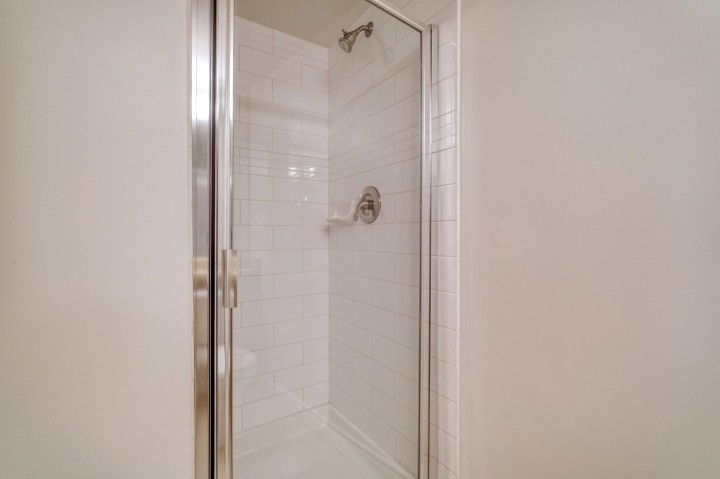 Photo 6 at 302 - 2741 E Hastings Street, Hastings Sunrise, Vancouver East