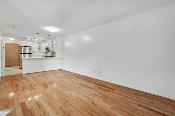 Photo 13 at 302 - 2741 E Hastings Street, Hastings Sunrise, Vancouver East