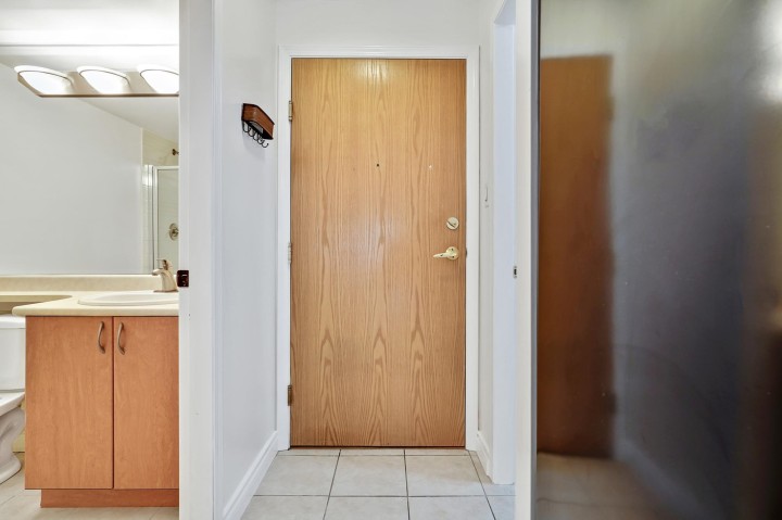 Photo 8 at 302 - 2741 E Hastings Street, Hastings Sunrise, Vancouver East