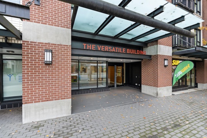 Photo 2 at 207 - 111 E 3rd Street, Lower Lonsdale, North Vancouver