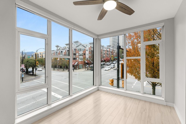 Photo 14 at 207 - 111 E 3rd Street, Lower Lonsdale, North Vancouver