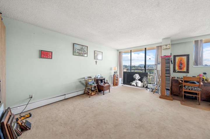 Photo 3 at 1906 - 145 St. Georges Avenue, Lower Lonsdale, North Vancouver