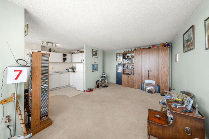 Photo 4 at 1906 - 145 St. Georges Avenue, Lower Lonsdale, North Vancouver