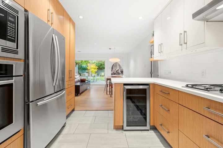 Photo 16 at 1155 Tatlow Avenue, Norgate, North Vancouver