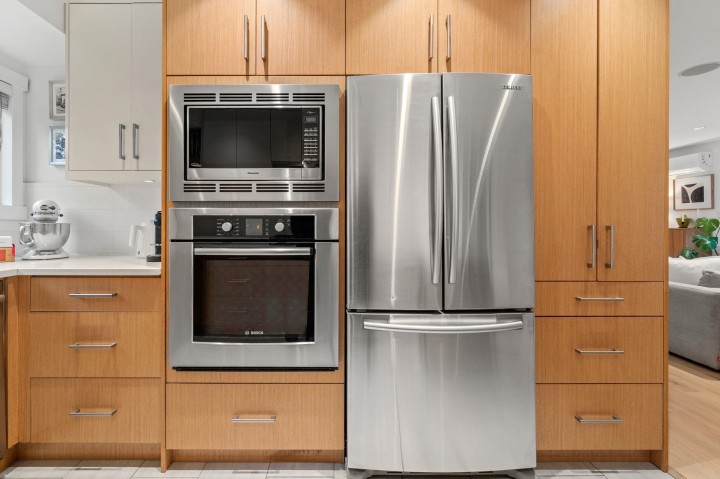 Photo 12 at 1155 Tatlow Avenue, Norgate, North Vancouver