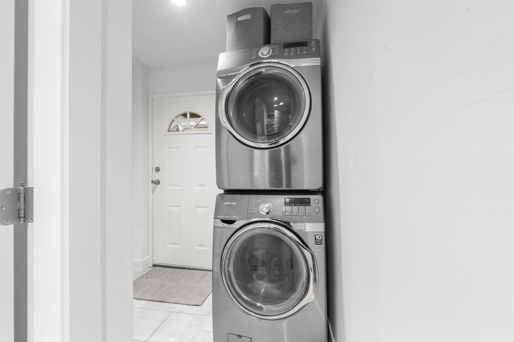 Photo 34 at 1155 Tatlow Avenue, Norgate, North Vancouver