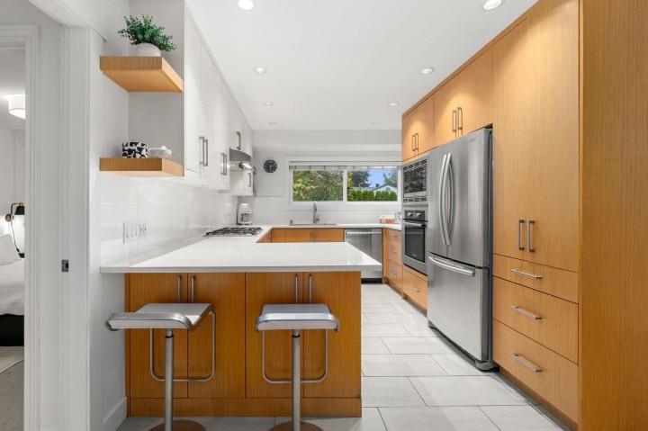 Photo 10 at 1155 Tatlow Avenue, Norgate, North Vancouver