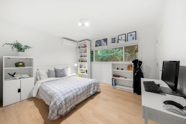 Photo 29 at 1155 Tatlow Avenue, Norgate, North Vancouver