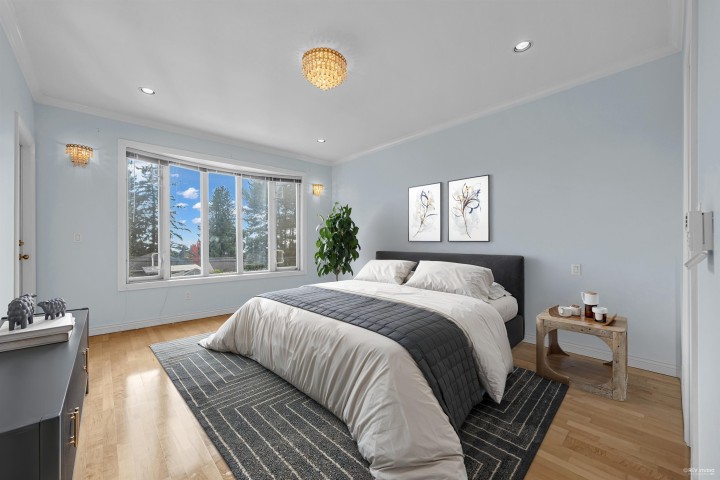 Photo 9 at 213 W 28th Street, Upper Lonsdale, North Vancouver