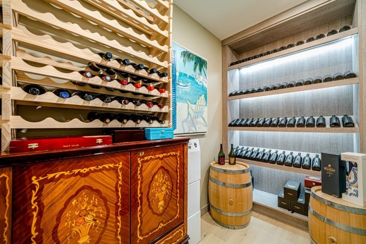 Photo 30 at 594 Craigmohr Drive, Glenmore, West Vancouver