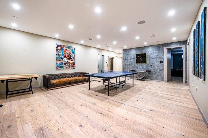 Photo 31 at 594 Craigmohr Drive, Glenmore, West Vancouver