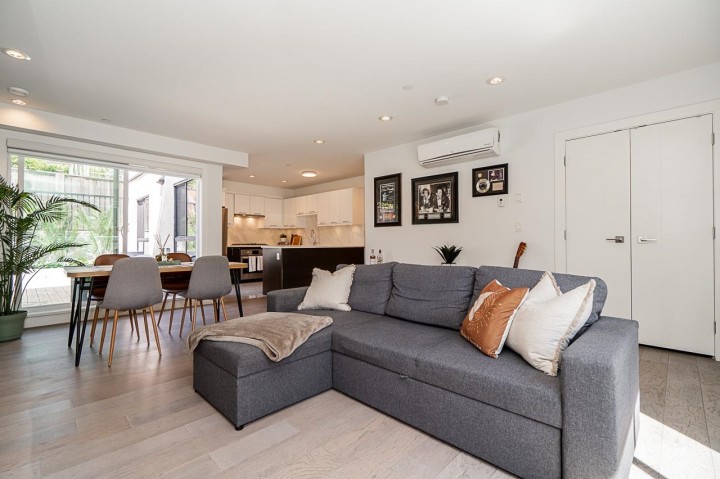 Photo 2 at 1505 W 60th Avenue, South Granville, Vancouver West