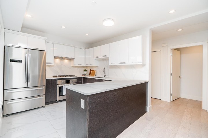 Photo 10 at 1505 W 60th Avenue, South Granville, Vancouver West