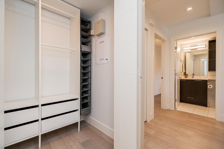 Photo 18 at 1505 W 60th Avenue, South Granville, Vancouver West