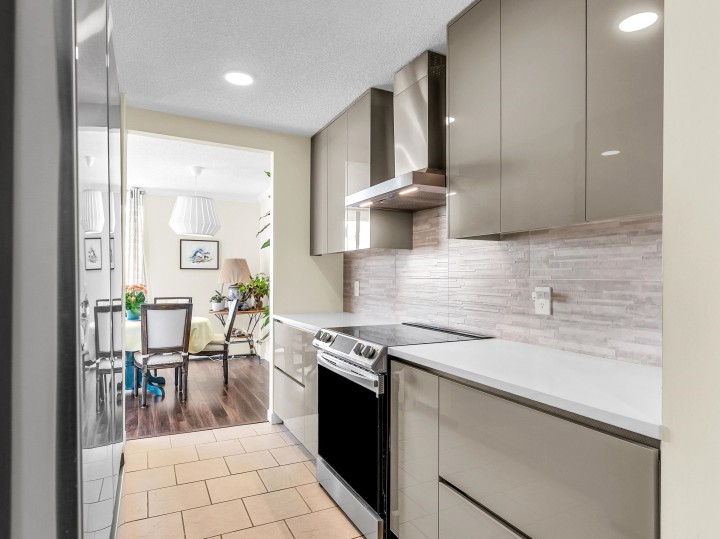 Photo 10 at 1609 - 2024 Fullerton Avenue, Pemberton NV, North Vancouver