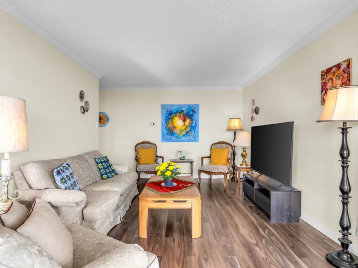 Photo 4 at 1609 - 2024 Fullerton Avenue, Pemberton NV, North Vancouver