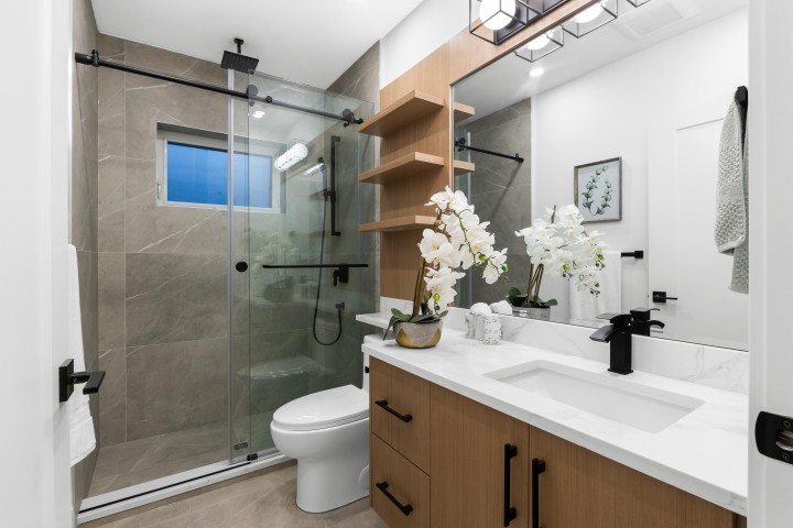 Photo 32 at 1 - 1166 E 11th Avenue, Mount Pleasant VE, Vancouver East