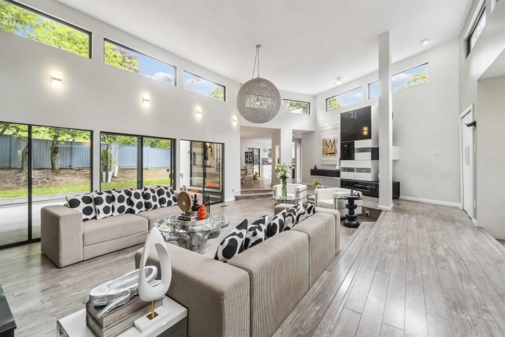 Photo 7 at 4133 Tytahun Crescent, University VW, Vancouver West