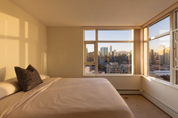 Photo 17 at 2305 - 1199 Marinaside Crescent, Yaletown, Vancouver West