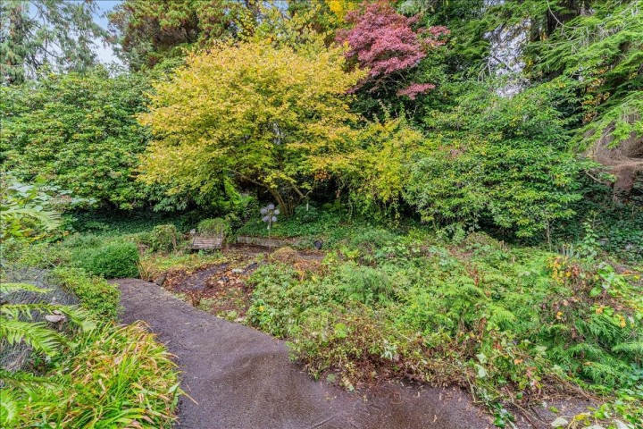 Photo 12 at 360 Keith Road, Park Royal, West Vancouver