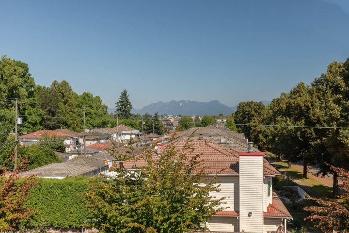 Photo 21 at 5403 Wales Street, Collingwood VE, Vancouver East