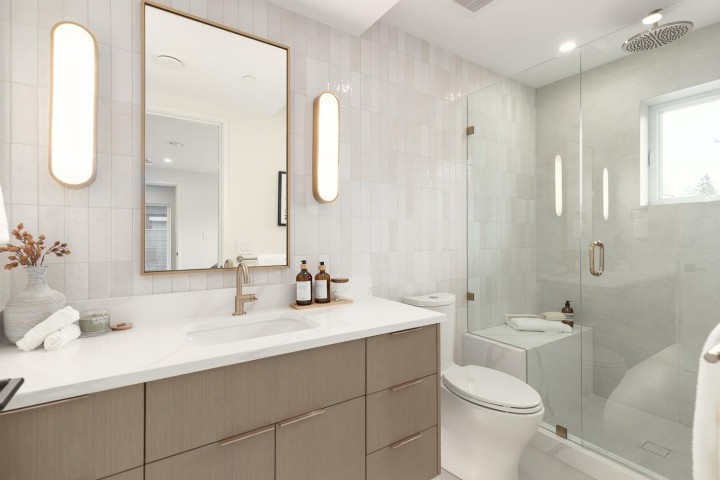 Photo 5 at 2652 E 38th Avenue, Collingwood VE, Vancouver East