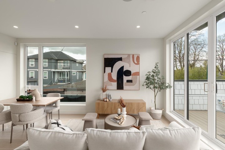 Photo 9 at 2652 E 38th Avenue, Collingwood VE, Vancouver East