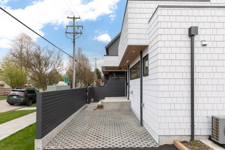 Photo 18 at 2652 E 38th Avenue, Collingwood VE, Vancouver East