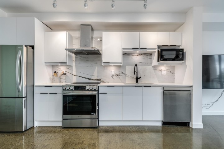 Photo 10 at 714 - 221 Union Street, Strathcona, Vancouver East