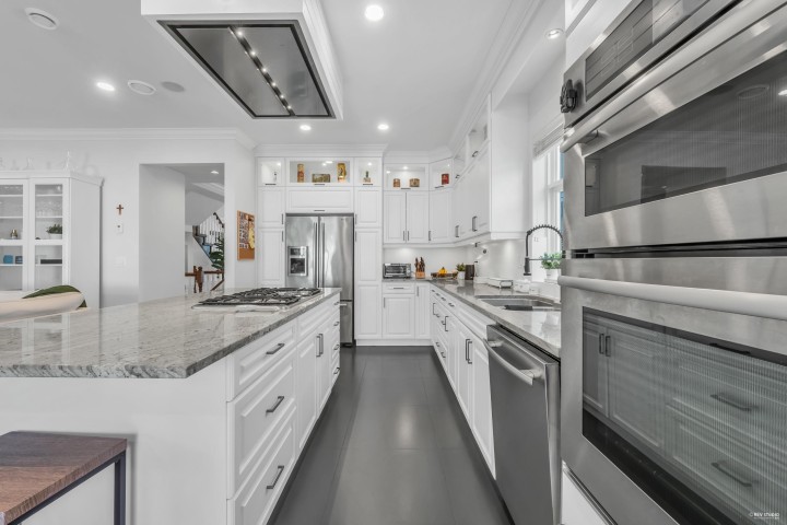 Photo 12 at 338 W 17th Street, Central Lonsdale, North Vancouver