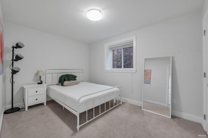 Photo 32 at 338 W 17th Street, Central Lonsdale, North Vancouver