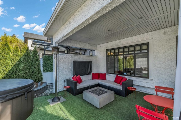 Photo 39 at 338 W 17th Street, Central Lonsdale, North Vancouver