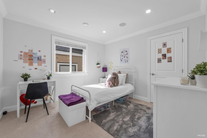 Photo 25 at 338 W 17th Street, Central Lonsdale, North Vancouver