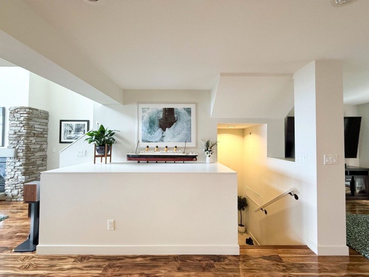 Photo 3 at 8676 Seascape Drive, Howe Sound, West Vancouver