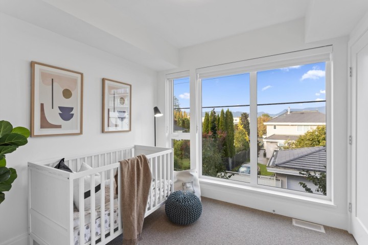 Photo 17 at 563 W 26th Avenue, Cambie, Vancouver West