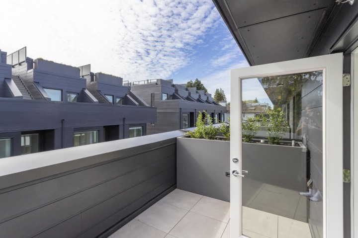 Photo 22 at 563 W 26th Avenue, Cambie, Vancouver West