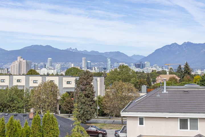 Photo 28 at 563 W 26th Avenue, Cambie, Vancouver West
