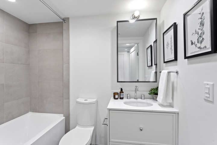 Photo 24 at 563 W 26th Avenue, Cambie, Vancouver West