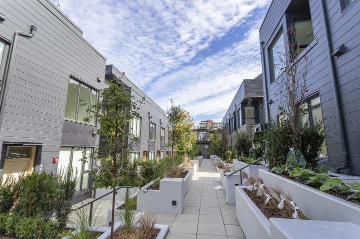 Photo 35 at 563 W 26th Avenue, Cambie, Vancouver West